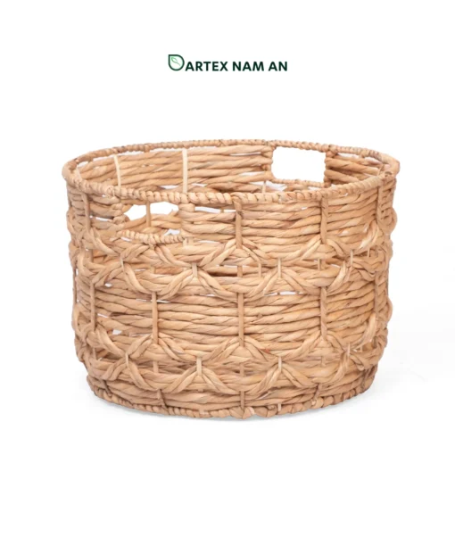 Wholesale Storage Basket made from natural water hyacinth for home, office, HORECA and retail organization in contemporary, modern, coastal and boho chic interiors. We welcome bulk orders, OEM/ODM collaborations and private label projects for retailers, wholesalers, sourcing agents and hospitality buyers.