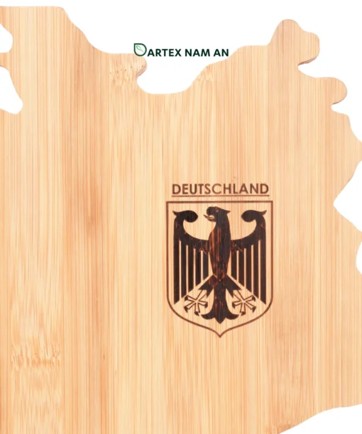 Wholesale Bamboo Serving Tray with laser engraved Germany map, ideal as a serving tray, charcuterie and cheese board or light cutting board for home, office and HORECA dining. We welcome bulk orders, OEM/ODM collaborations and private label projects for retailers, wholesalers, sourcing agents and hospitality buyers.