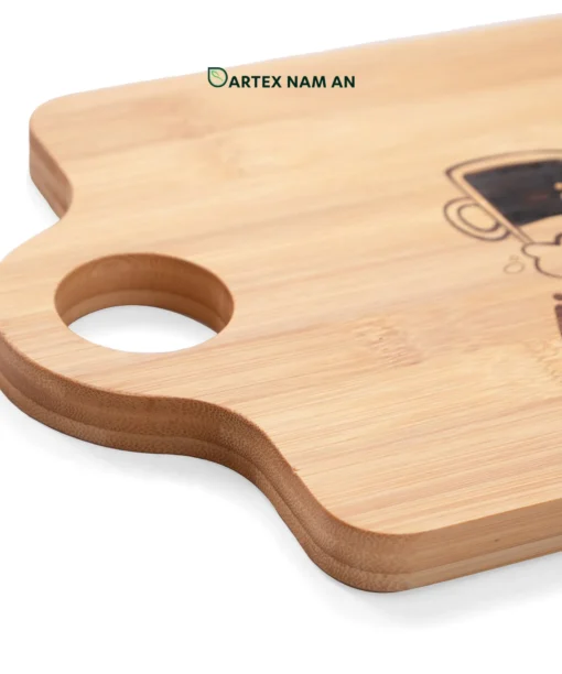 Wholesale Bamboo Serving Tray with laser engraved Oktoberfest theme for charcuterie, snacks, beer service and casual dining. Multifunctional tray and cutting board for home, bar, restaurant and hotel use. We welcome bulk orders, OEM/ODM collaborations and private label projects for retailers, wholesalers, sourcing agents and HORECA buyers.