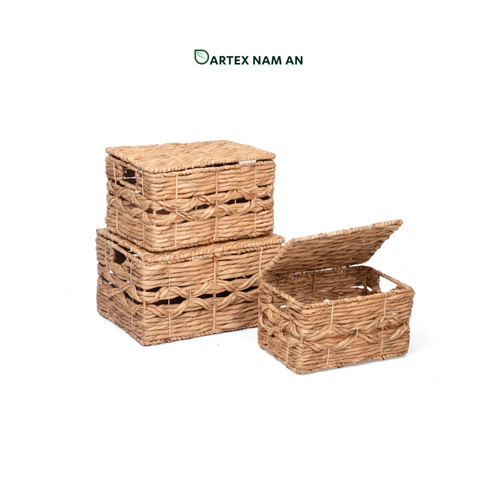 Wholesale Storage Basket made from natural water hyacinth with lid for tidy home, office, HORECA and retail organization in contemporary, modern, coastal and boho chic interiors. We welcome bulk orders, OEM/ODM collaborations and private label projects for retailers, wholesalers, sourcing agents and hospitality buyers.Wholesale Storage Basket made from natural water hyacinth with lid for tidy home, office, HORECA and retail organization in contemporary, modern, coastal and boho chic interiors. We welcome bulk orders, OEM/ODM collaborations and private label projects for retailers, wholesalers, sourcing agents and hospitality buyers.