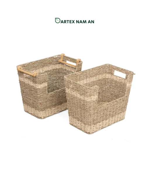Wholesale Laundry Basket made from seagrass and palm leaf with bamboo support for modern home, office, HORECA and retail organization. Ideal for contemporary, coastal and boho chic interiors. We welcome bulk orders, OEM/ODM collaborations and private label projects for retailers, wholesalers, sourcing agents and hospitality buyers.
