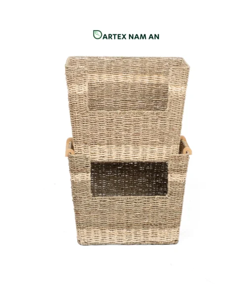 Wholesale Laundry Basket made from seagrass and palm leaf with bamboo support for modern home, office, HORECA and retail organization. Ideal for contemporary, coastal and boho chic interiors. We welcome bulk orders, OEM/ODM collaborations and private label projects for retailers, wholesalers, sourcing agents and hospitality buyers.