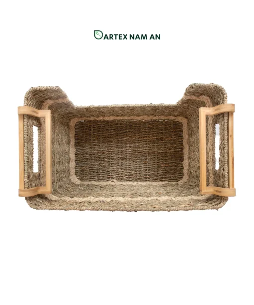 Wholesale Laundry Basket made from seagrass and palm leaf with bamboo support for modern home, office, HORECA and retail organization. Ideal for contemporary, coastal and boho chic interiors. We welcome bulk orders, OEM/ODM collaborations and private label projects for retailers, wholesalers, sourcing agents and hospitality buyers.