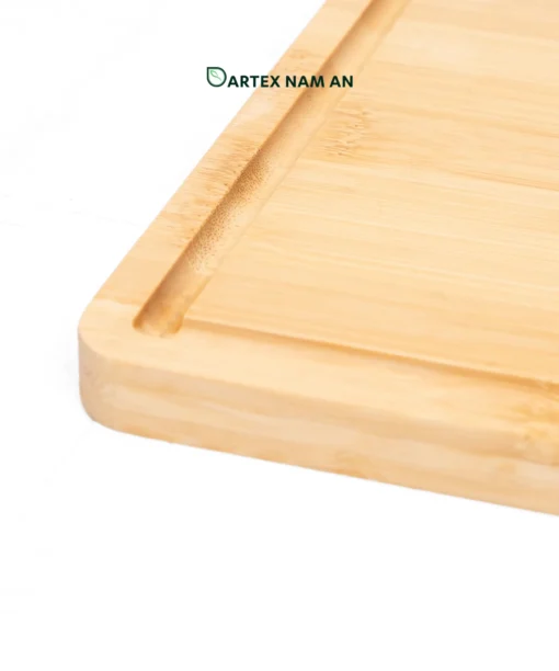 Wholesale Bamboo Serving Tray in a set of 2 with juice groove, suitable for charcuterie, serving and light cutting in home, office and HORECA kitchens. We welcome bulk orders, OEM/ODM collaborations and private label projects for retailers, wholesalers, sourcing agents and hospitality buyers.