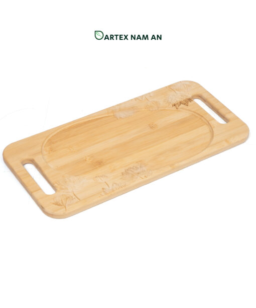 Expand your catalog with our premium natural bamboo Wholesale Serving Tray. Features dual cut-out handles, artistic floral engravings, and an asymmetrical groove. Ideal for HORECA, corporate events, and Japandi-style retail. Durable, sustainable, and ready for bulk sourcing.Expand your catalog with our premium natural bamboo Wholesale Serving Tray. Features dual cut-out handles, artistic floral engravings, and an asymmetrical groove. Ideal for HORECA, corporate events, and Japandi-style retail. Durable, sustainable, and ready for bulk sourcing.