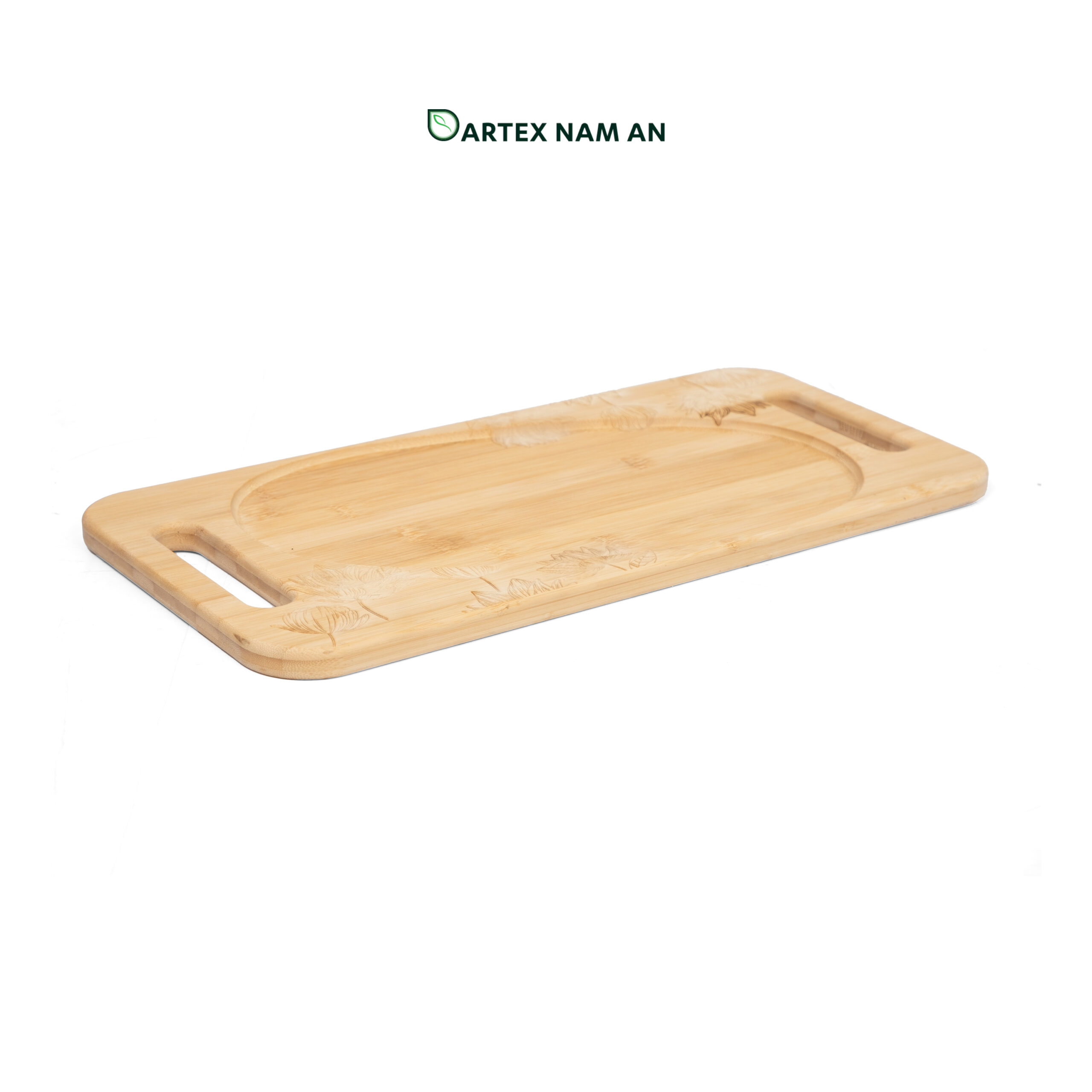 Natural Bamboo Wholesale Serving Tray Floral Laser-Engraved with Juice Groove for HORECA, Retail, and Corporate Hospitality Expand your catalog with our premium natural bamboo Wholesale Serving Tray. Features dual cut-out handles, artistic floral engravings, and an asymmetrical groove. Ideal for HORECA, corporate events, and Japandi-style retail. Durable, sustainable, and ready for bulk sourcing.