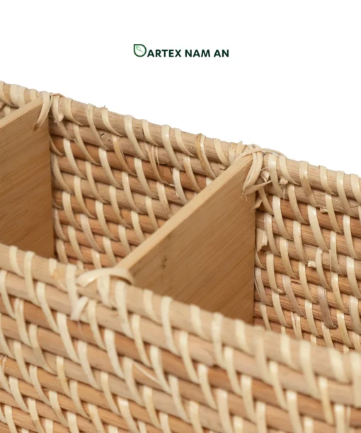 Expand your catalog with our 3-compartment square Wholesale Rattan Basket. Hand-woven from natural rattan with sturdy bamboo dividers. Perfect as a restaurant cutlery holder, office desk organizer, or home vanity caddy. Complements Japandi and Minimalist styles. Bulk sourcing ready.
