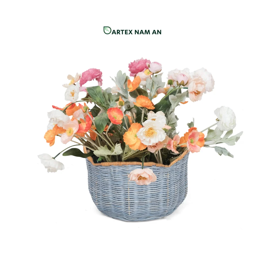 Expand your collection with our premium Wholesale Rattan Planter set of 3 nesting baskets. Featuring a distinctive slate blue dyed finish and an organic scalloped natural rim. Perfect for indoor gardens, boutique hotel lobbies, contemporary offices, and lifestyle retail. Durable, stackable, and bulk-ready.