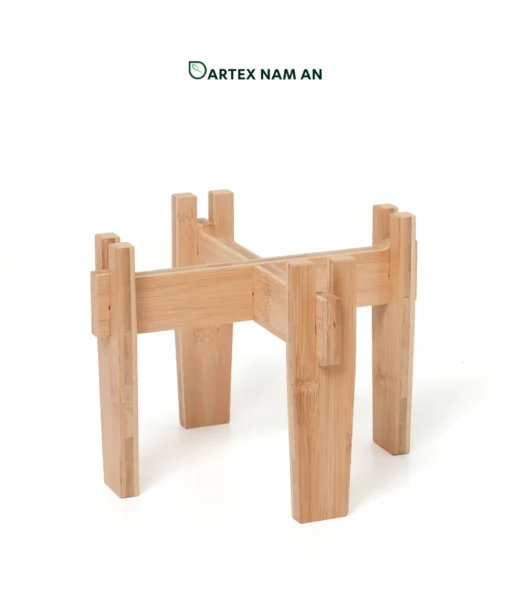 Streamline shipping costs with our flat-pack Wholesale Plant Stand crafted from 100% natural bamboo. Features an interlocking, tool-free X-frame design. Ideal for Japandi, Scandinavian, and Minimalist interior styles. Heavy-duty, sustainable, and bulk-ready for HORECA and retail distribution.