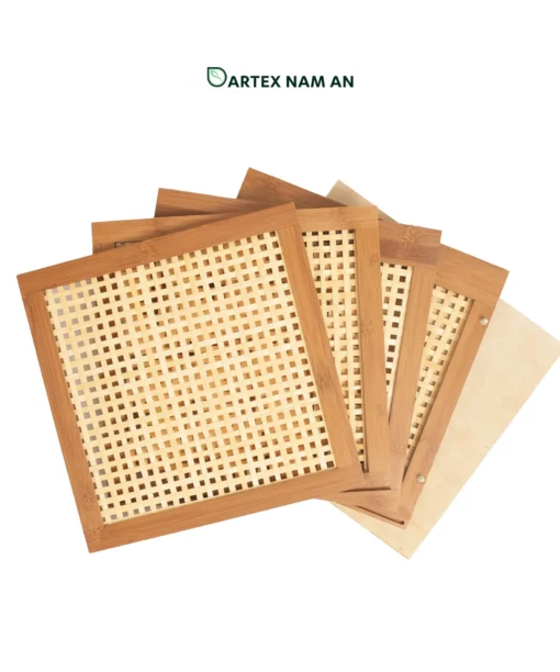 Streamline bulk freight margins with our knock-down Wholesale Storage Basket. Crafted from sustainable natural bamboo, this collapsible organizer crate is engineered for HORECA utility, office organization, and minimalist home retail shelves. Flat-pack design ensures low-cost transport. Bulk ready.