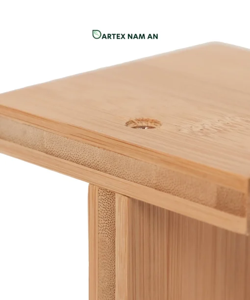 Maximize countertop and desktop real estate with our multi-level Wholesale Bamboo Shelf. Handcrafted from premium natural laminated bamboo, this 4-platform stepped display riser is perfect for corporate office desks, HORECA vanity staging, and lifestyle retail merchandise. Durable, eco-friendly, and bulk-ready.