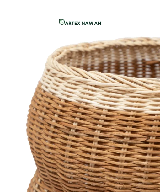 Elevate your botanical inventory with our premium woven Wholesale Planter set. Hand-crafted from natural and washed rattan with a modern, bulbous gourd-shaped silhouette. Perfect for HORECA biophilic staging, professional office landscaping, and minimalist home design. Bulk orders ready.
