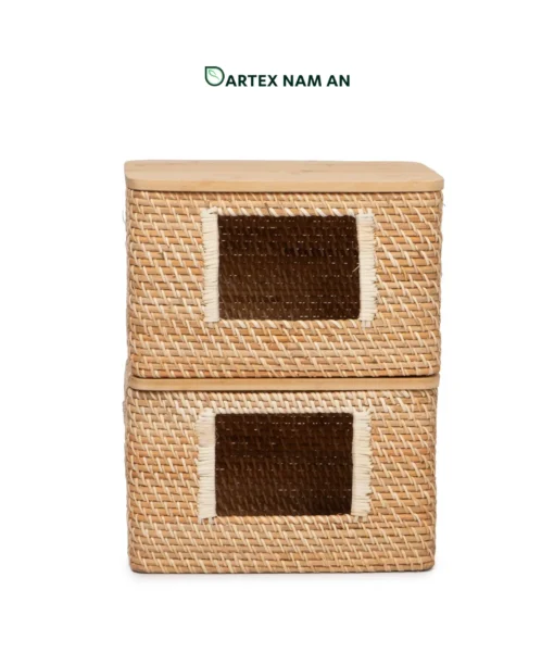 Optimize commercial vertical space with our modular stackable Wholesale Rattan Basket. Hand-woven rattan with solid bamboo lids and front-access windows for easy retrieval. Perfect for HORECA room amenities, offices, and modern retail. Bulk ready.