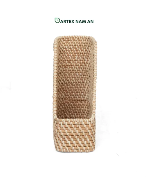 Optimize desk storage with our Wholesale Magazine Holder. Handwoven from natural rattan, this rattan file organizer functions as a woven magazine rack and rattan desk file holder for HORECA, corporate offices, and retail. Bulk ready.