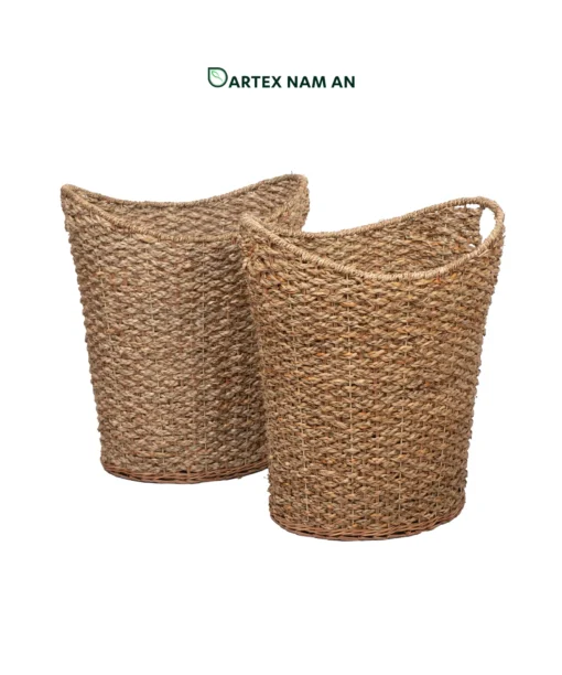 Source direct from a leading vietnam wholesaler. Our eco-friendly Wholesale Laundry Basket is handwoven from premium-grade natural seagrass with a curved rim and integrated handles. High-quality artisanal hamper for HORECA, offices, and home retail. Bulk order ready.