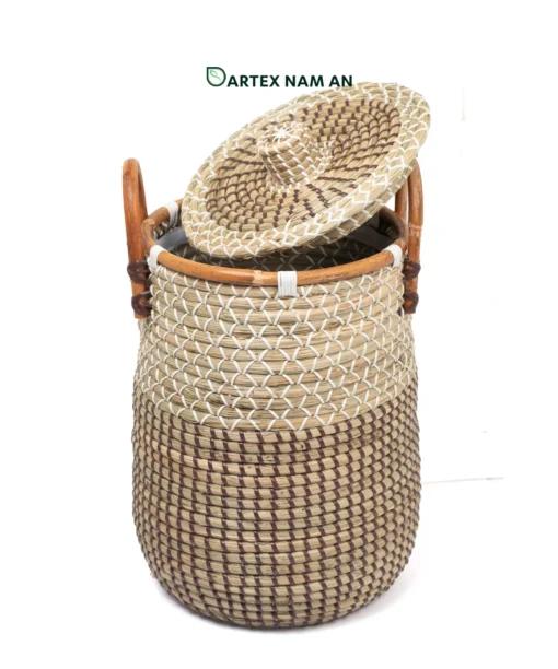 Expand your inventory with our eco-friendly Wholesale Laundry Basket set of 2. Handwoven from high-quality natural seagrass and sturdy rattan with fitted lids and handles. Ideal for HORECA, executive offices, and lifestyle retail. Premium-grade artisanal bulk orders ready.