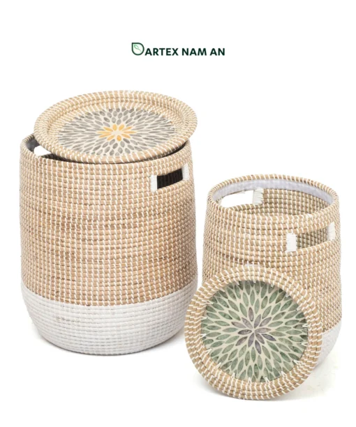 Expand your inventory with our eco-friendly Wholesale Rattan Basket set of 2. Featuring artisanal two-tone handweaving and decorative floral inlay lids. High-quality, premium-grade storage solution for HORECA, corporate offices, and home retail. Bulk order ready.