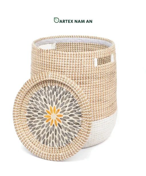Expand your inventory with our eco-friendly Wholesale Rattan Basket set of 2. Featuring artisanal two-tone handweaving and decorative floral inlay lids. High-quality, premium-grade storage solution for HORECA, corporate offices, and home retail. Bulk order ready.