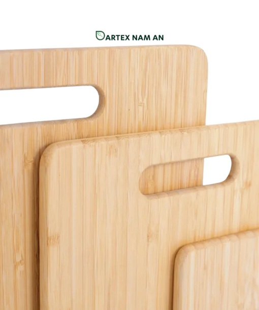 Upgrade food service operations with our natural bamboo Wholesale Serving Tray. Dual-purpose design serves as a charcuterie platter, prep cutting board, and drink server for HORECA venues and lifestyle retail. Bulk ready.