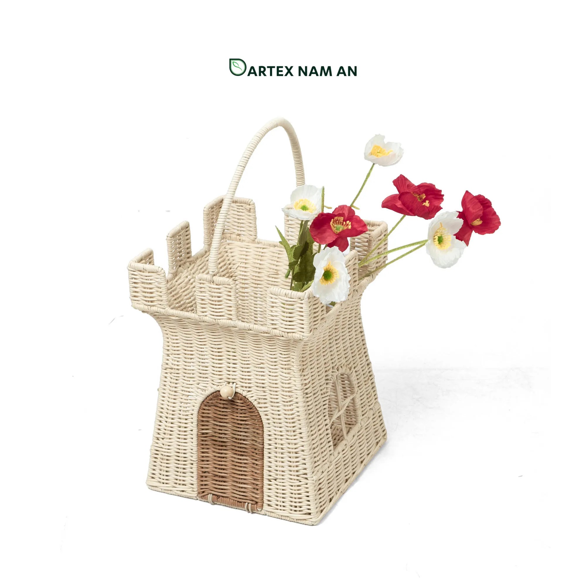 Castle-Shaped Wholesale Rattan Basket for Kids Gift Basket with Handle for HORECA, Nursery, and Retail Expand your retail lineup with our whimsical castle-shaped Wholesale Rattan Basket. Handwoven from natural cream rattan with a sturdy overhead handle, this Wholesale Rattan Basket is engineered for kids' toy storage, nursery decor, and holiday gift packaging. Bulk order ready.