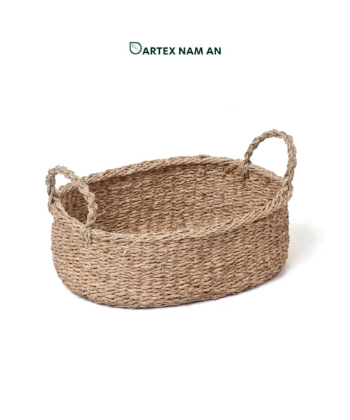 Upgrade your inventory with our low-profile Wholesale Storage Basket set of 3. Handwoven from natural fibers, this Wholesale Seagrass Basket set provides durable bulk seagrass storage baskets for HORECA table service, office organization, and retail shelves. Bulk order ready.