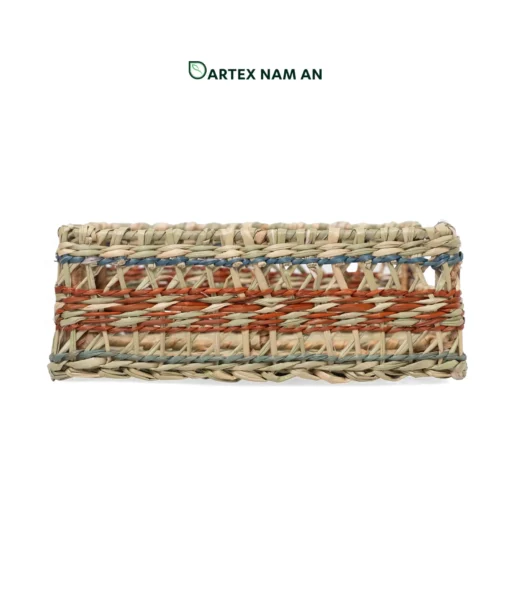 Organize tables and vanities with our square natural seagrass Wholesale Basket. Handwoven with colorful accents and a front cutout for HORECA, offices, and home retail. Bulk order ready.