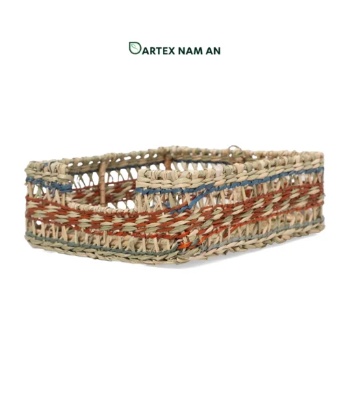Organize tables and vanities with our square natural seagrass Wholesale Basket. Handwoven with colorful accents and a front cutout for HORECA, offices, and home retail. Bulk order ready.