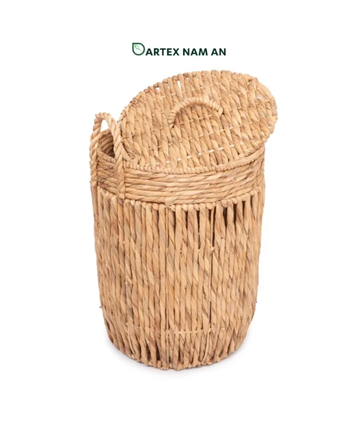 Streamline laundry management with our handwoven water hyacinth Wholesale Laundry Basket set of 3. Features round nesting hampers with handles and lids for HORECA and home. Bulk trade ready.