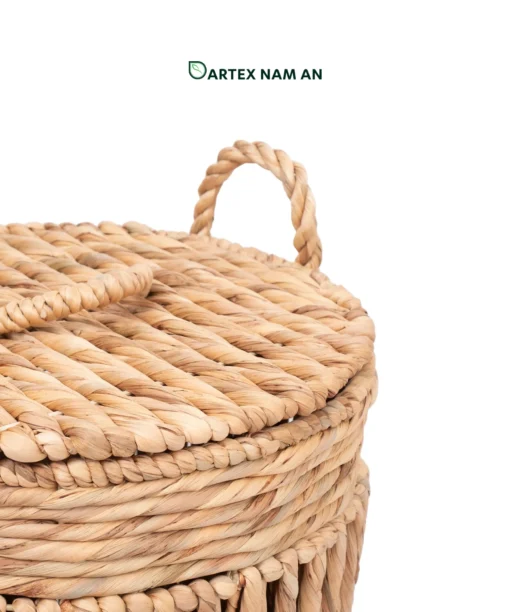 Streamline laundry management with our handwoven water hyacinth Wholesale Laundry Basket set of 3. Features round nesting hampers with handles and lids for HORECA and home. Bulk trade ready.