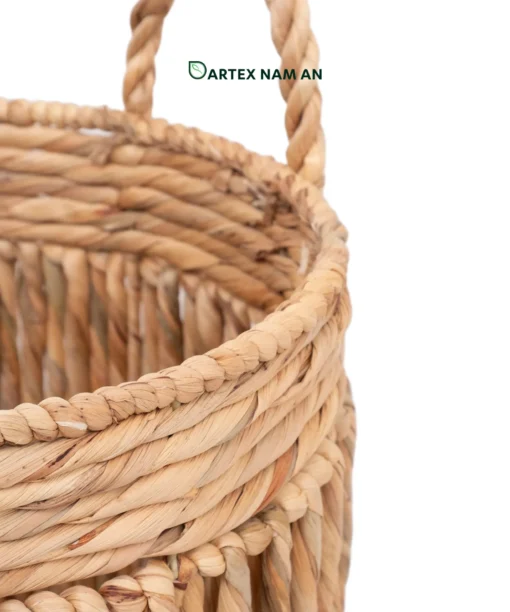 Streamline laundry management with our handwoven water hyacinth Wholesale Laundry Basket set of 3. Features round nesting hampers with handles and lids for HORECA and home. Bulk trade ready.