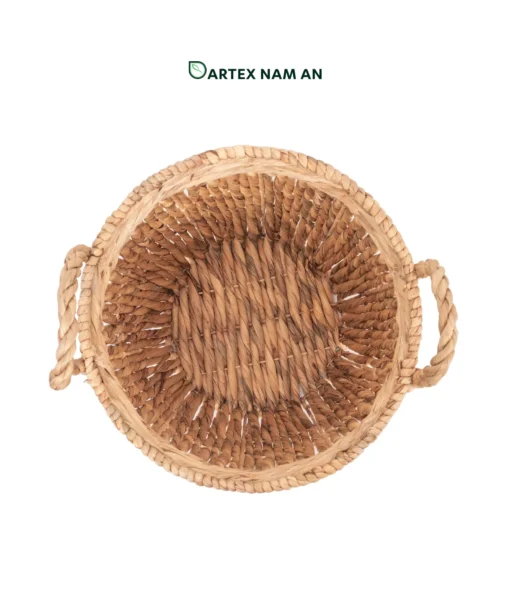 Streamline laundry management with our handwoven water hyacinth Wholesale Laundry Basket set of 3. Features round nesting hampers with handles and lids for HORECA and home. Bulk trade ready.