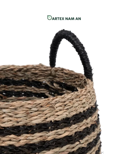 Source versatile handwoven natural seagrass Belly Basket Wholesale units for retail and HORECA. Features a collapsible fold-down design for planters, laundry, and decor. Bulk ready.