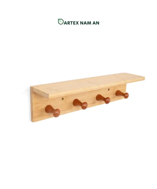 Optimize entryways with our solid natural bamboo Wholesale Wall Hanger. Features a top display shelf and 4 rounded peg hooks for coats, keys, and decor. Bulk ready.
