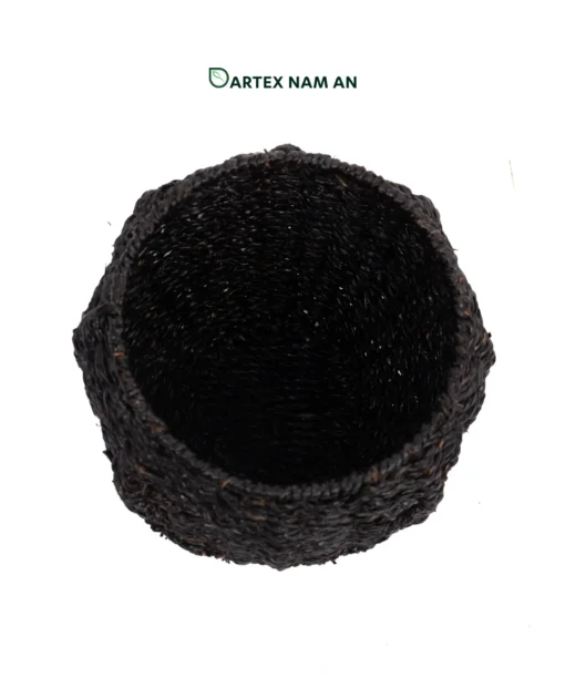 Source our black handwoven seagrass Storage Basket Wholesale set of 2. Halloween Jack-o'-Lantern baskets with witch hat lids for HORECA and retail. Bulk trade ready.